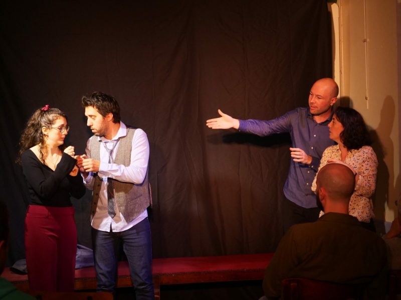 Une comédie romantique improvisée pour occuper l'hiver